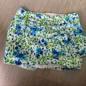🦖 Forever 21 mini skirt floral 3/$25